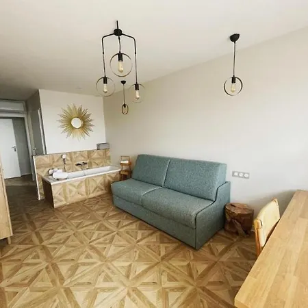 La Grande Conque Готель 4*