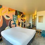 La Grande Conque מלון 4*