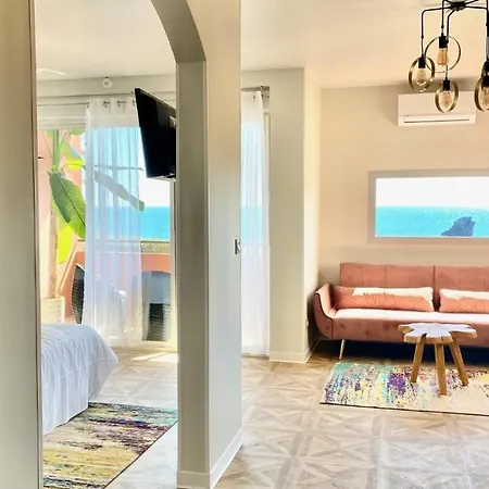 Отель La Grande Conque