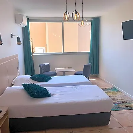 Hotel La Grande Conque 4*